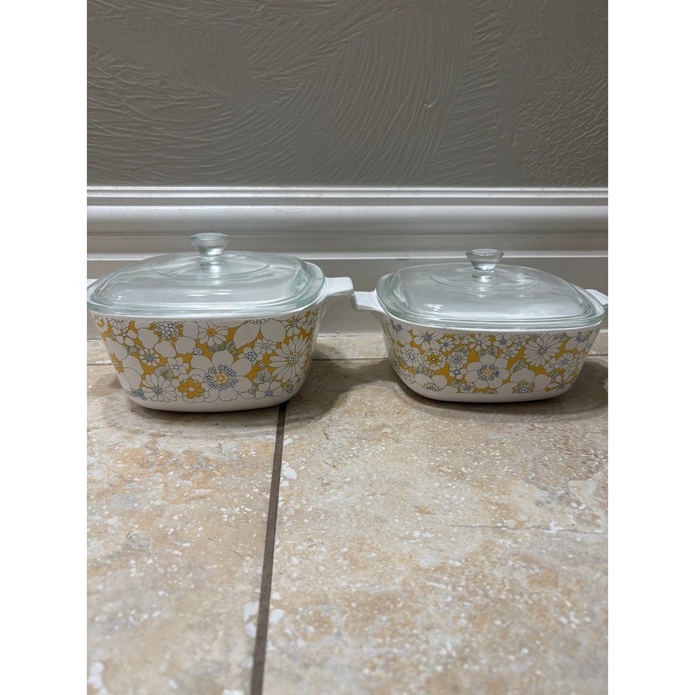Vintage Corning Ware Daisy Casserole Set P-1 1/2-B & P-1 3/4-B with Lids
